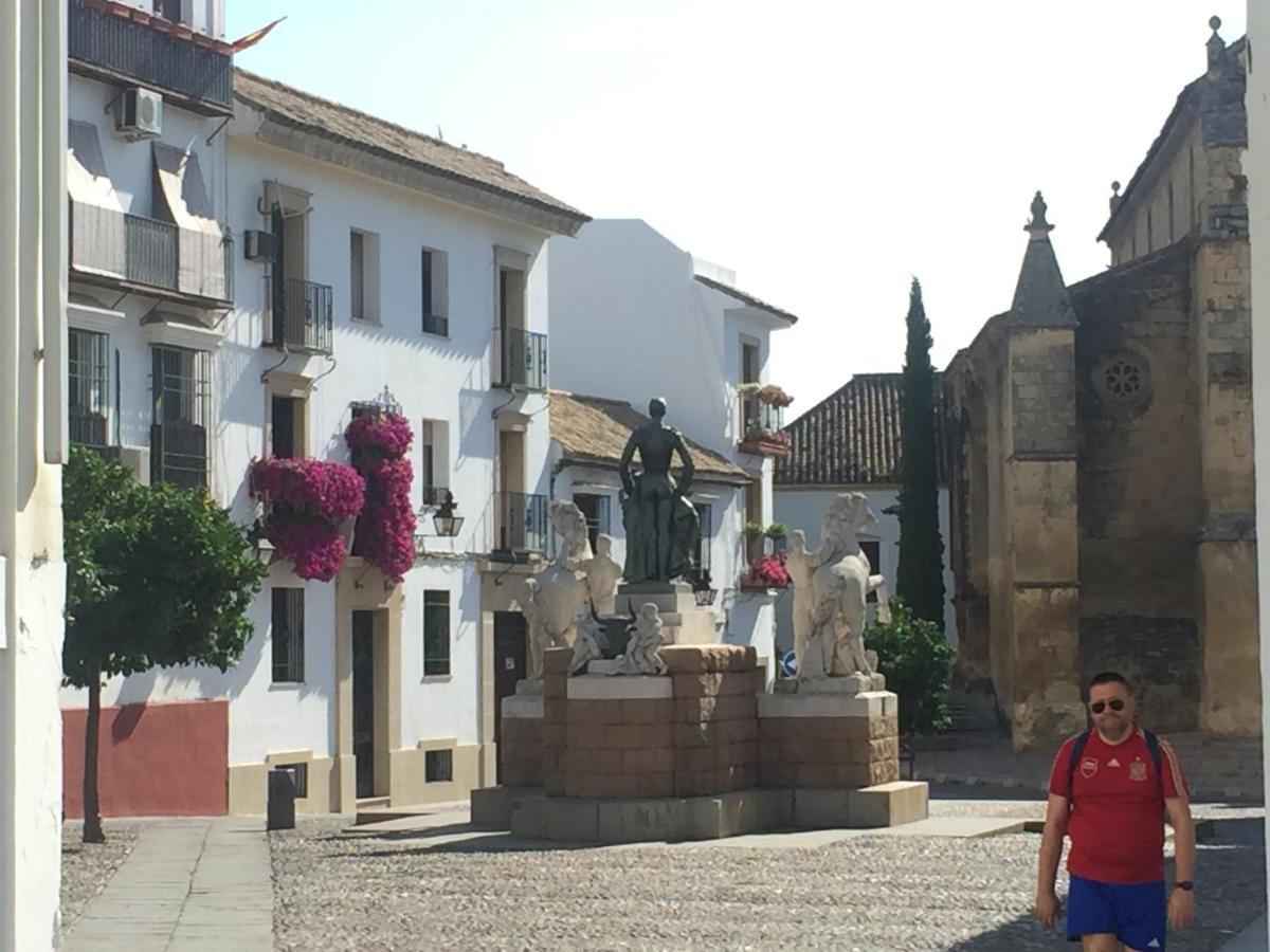 Horno24, Alojamiento Con Patio Andaluz, Tipico De Córdoba Exteriör bild